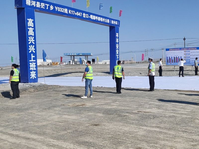恭喜我司順利中標精河縣茫丁鄉Y032線K17+647岔口-嘎順呼都格村公路建設項目